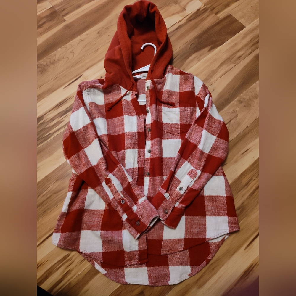 Women's hooded flannel